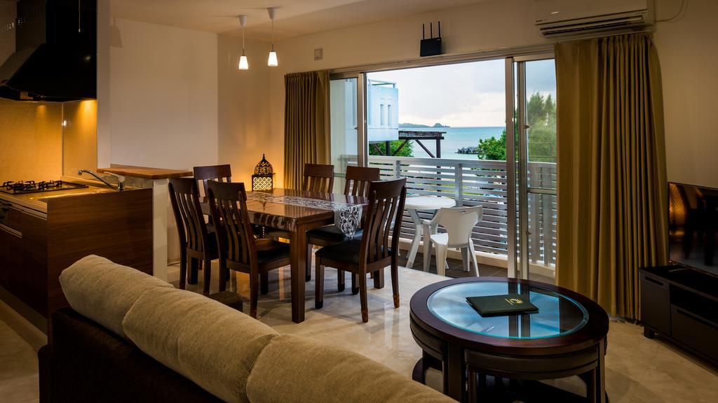 United Resort Ocean Front 恩納村 エクステリア 写真