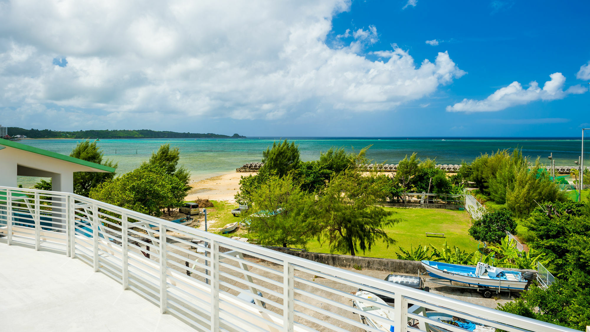 United Resort Ocean Front 恩納村 エクステリア 写真